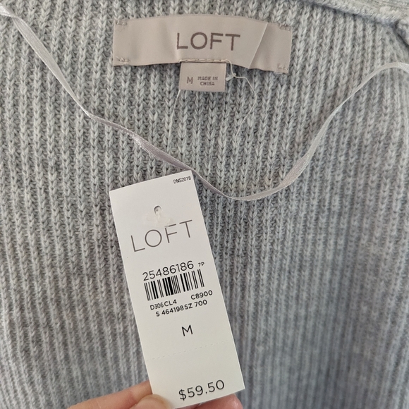 NWT Ann Taylor Loft Gray Pocketed Knit Cardigan Size Medium - Picture 2 of 4